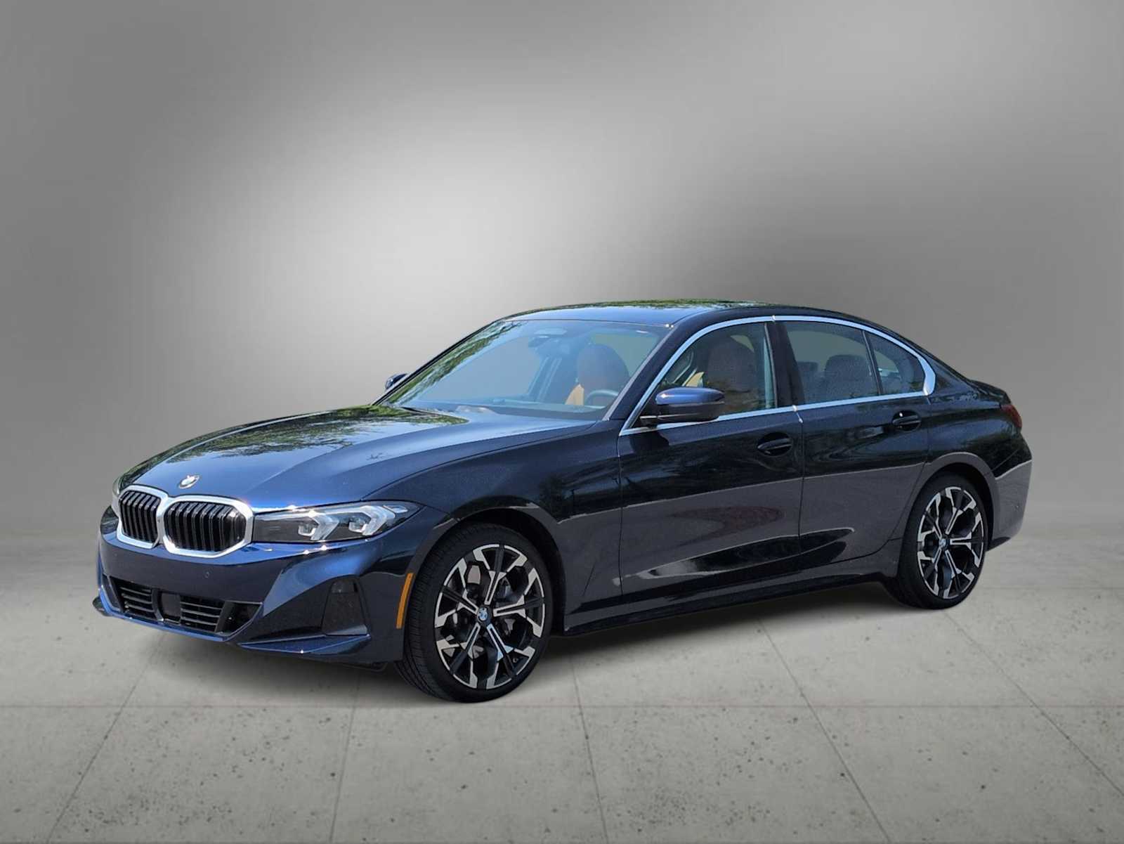 Thumbnail: 2025 BMW 3 Series - 4