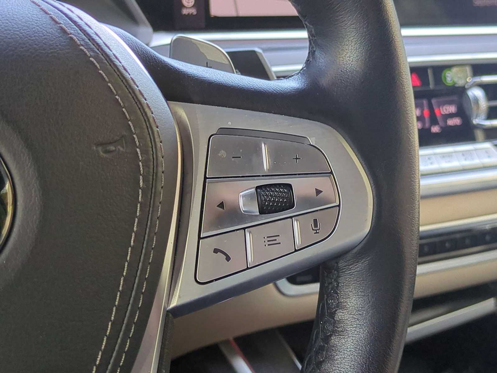 Thumbnail: 2022 BMW X7 - 26