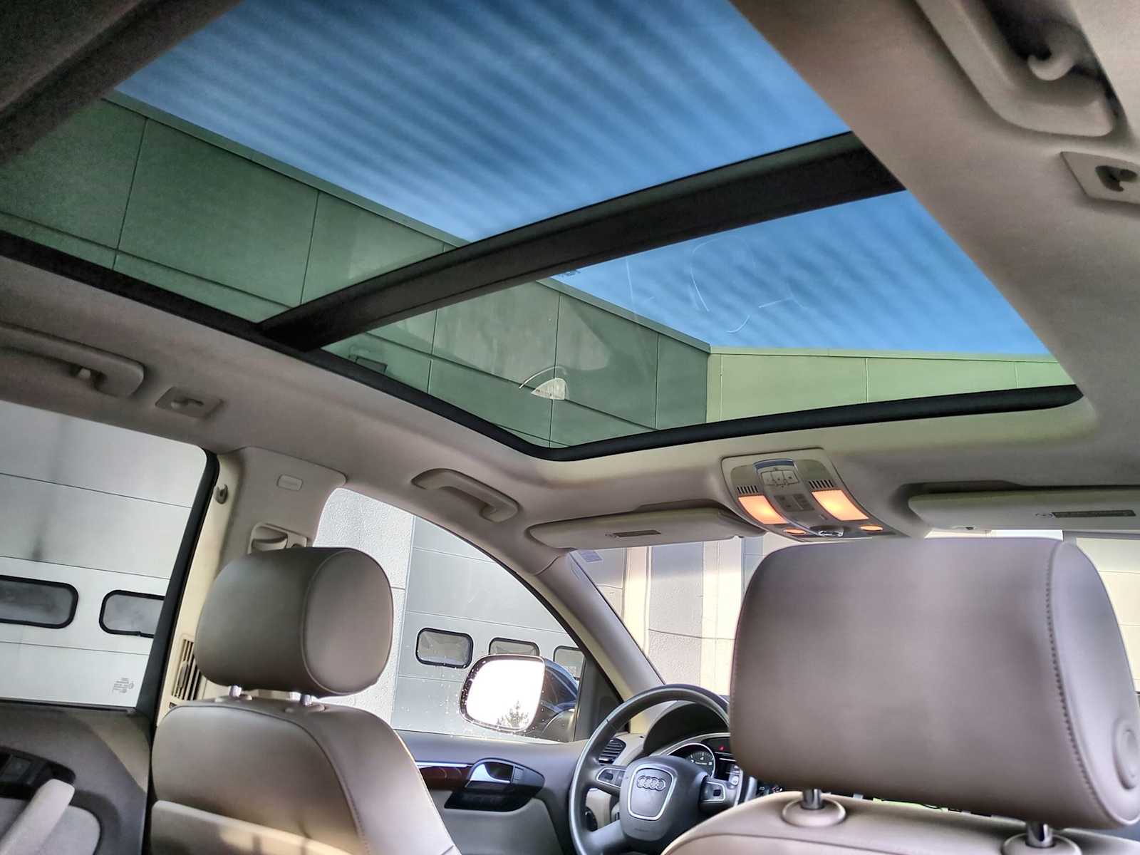 Thumbnail: 2011 Audi Q7 - 22