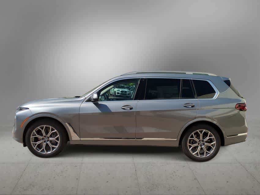 Thumbnail: 2026 BMW X7 - 5