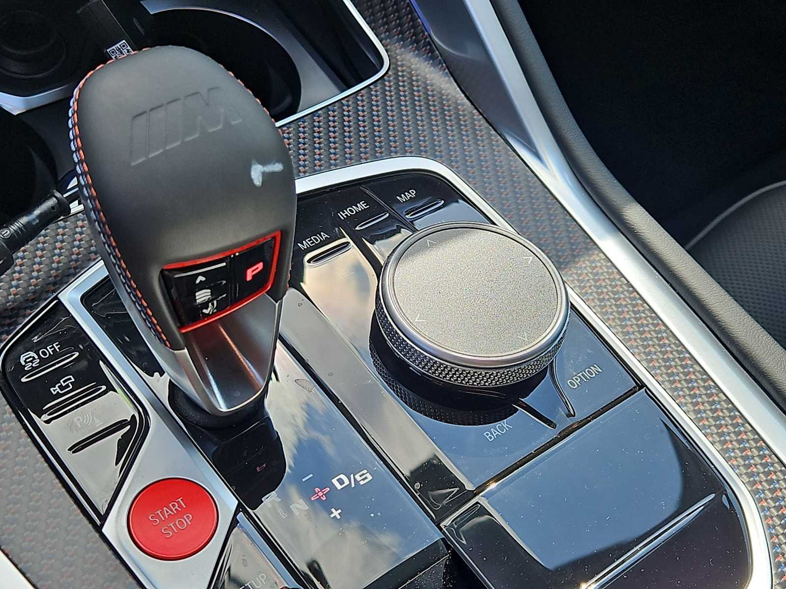 Thumbnail: 2026 BMW XM - 39