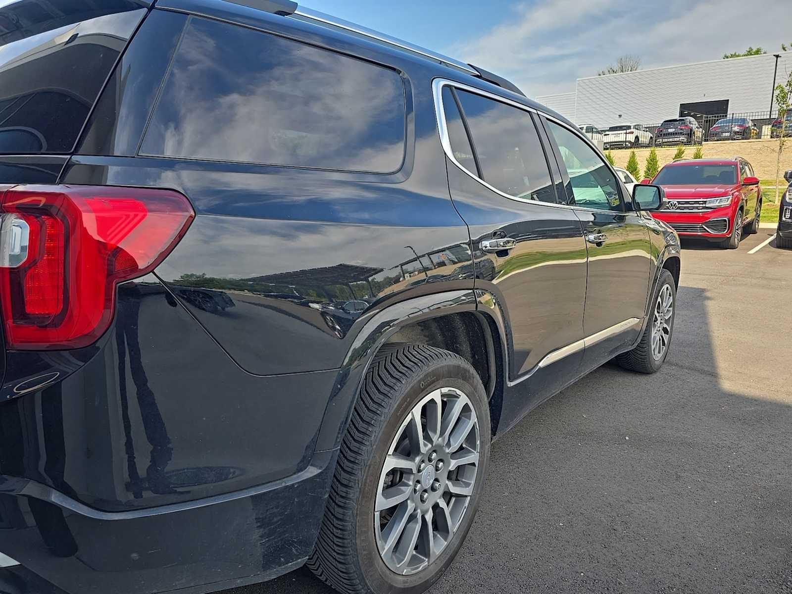 Thumbnail: 2021 GMC Acadia - 3