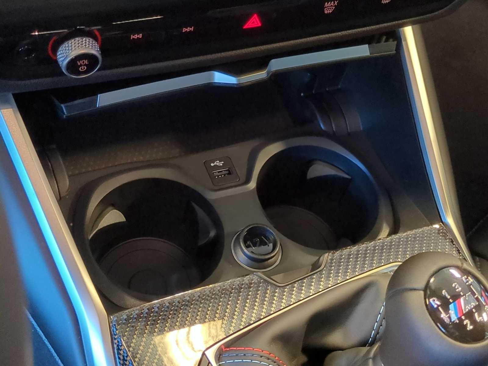 Thumbnail: 2025 BMW M2 - 28