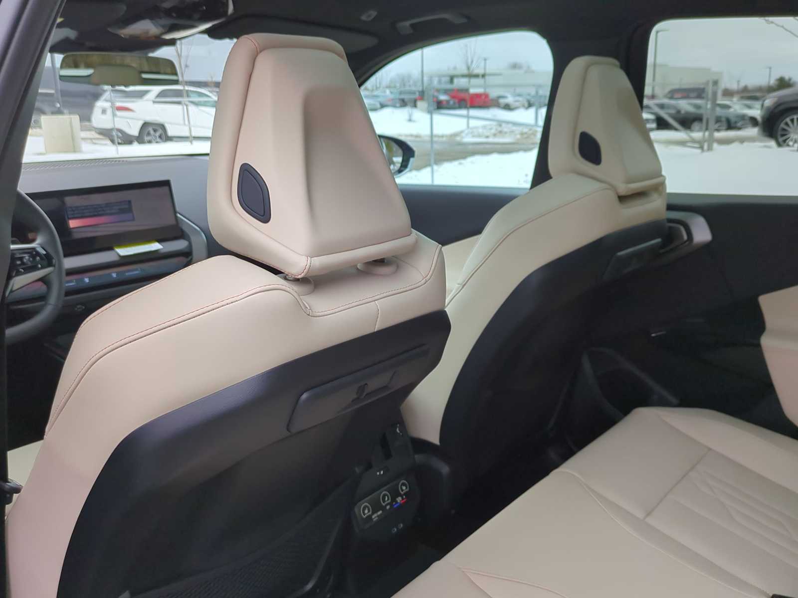 Thumbnail: 2026 BMW X3 - 18