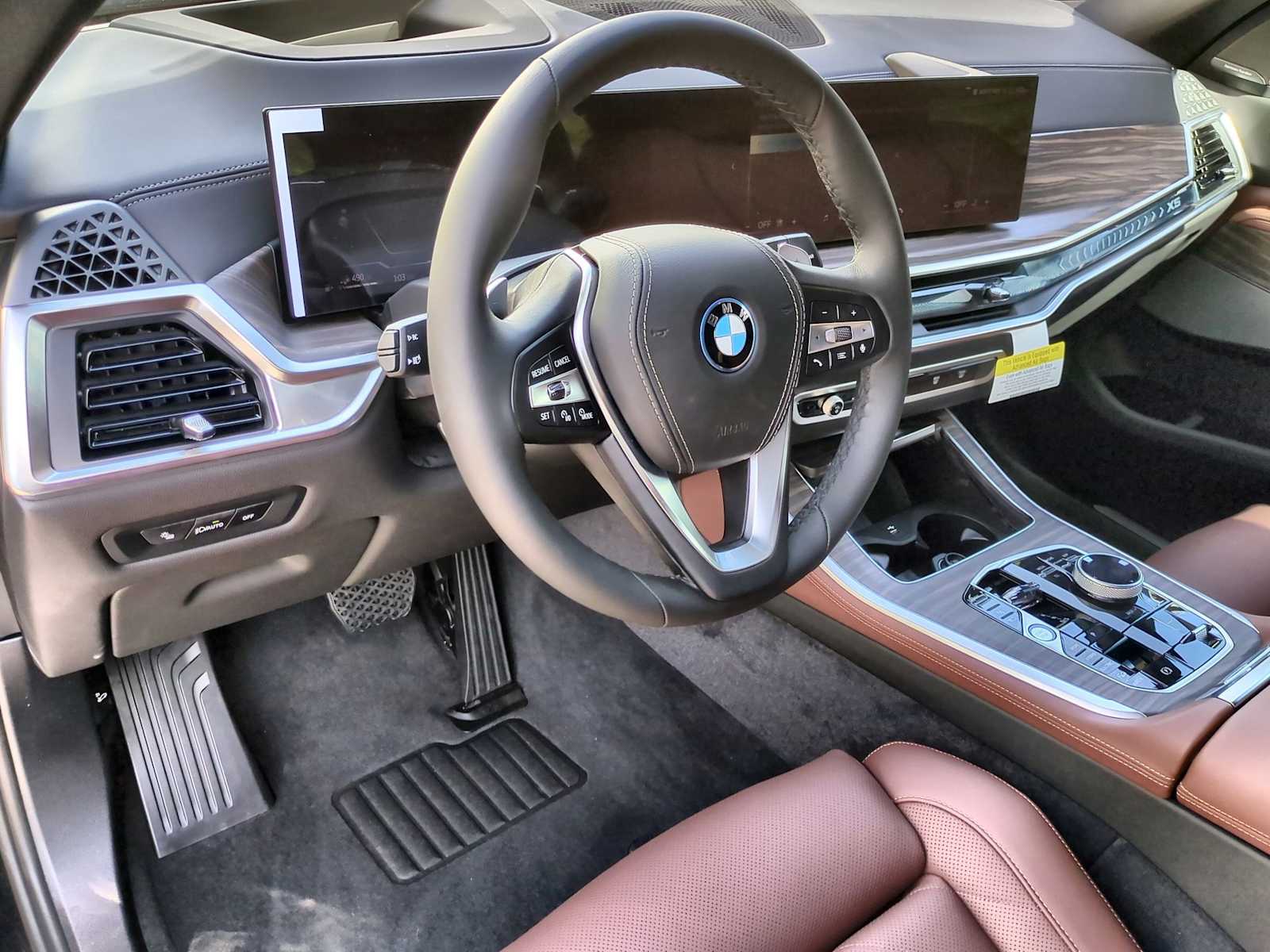 Thumbnail: 2026 BMW X5 - 10