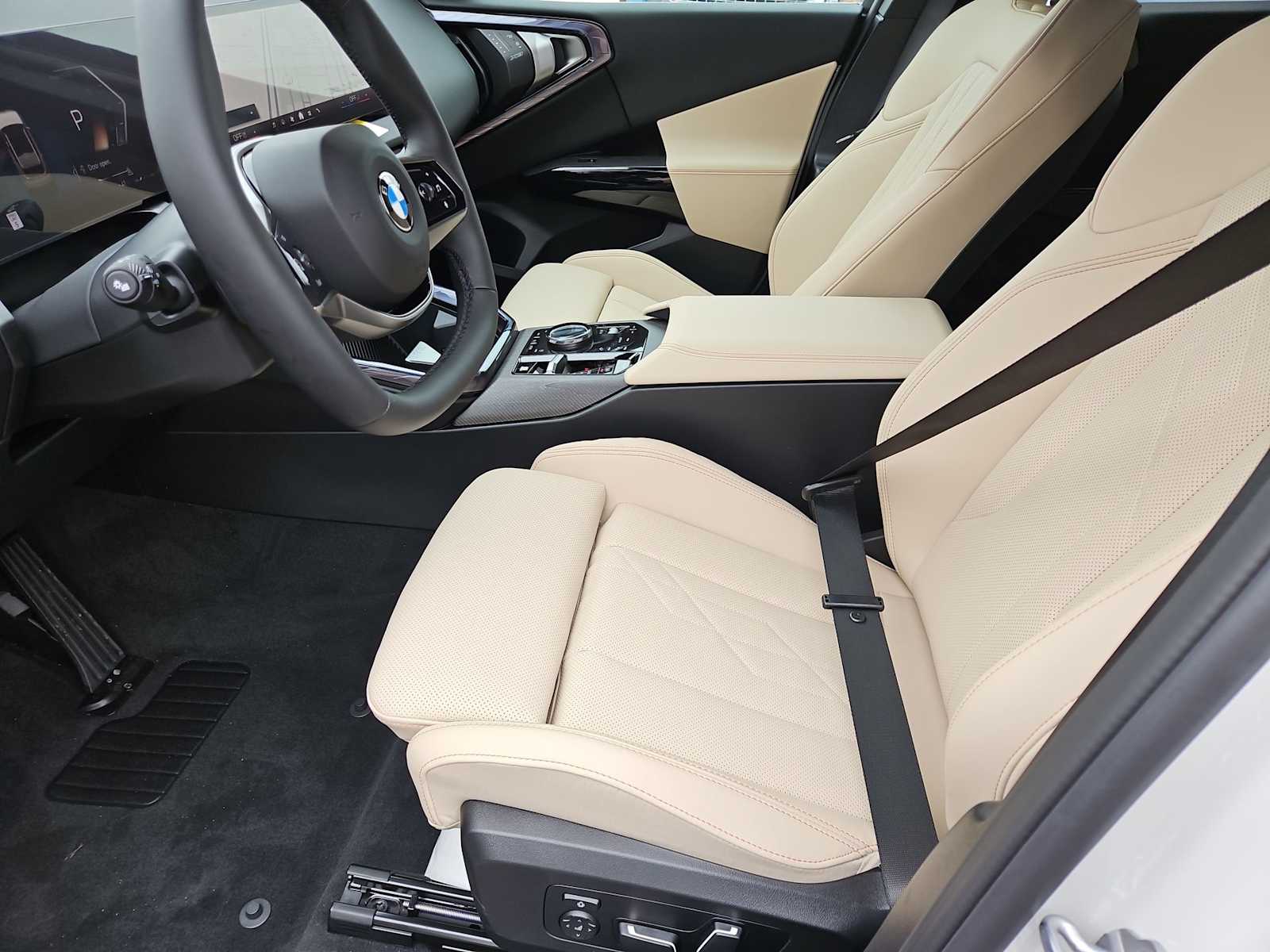 Thumbnail: 2026 BMW X3 - 15