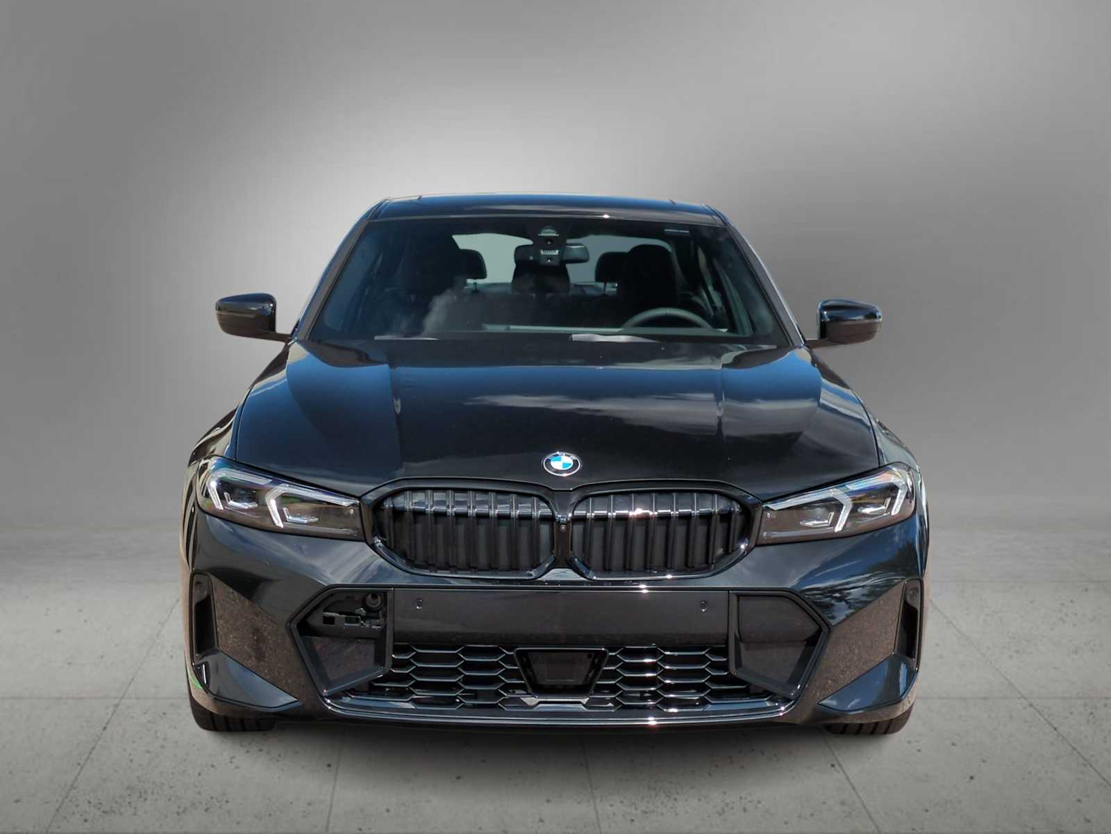 Thumbnail: 2025 BMW 3 Series - 3