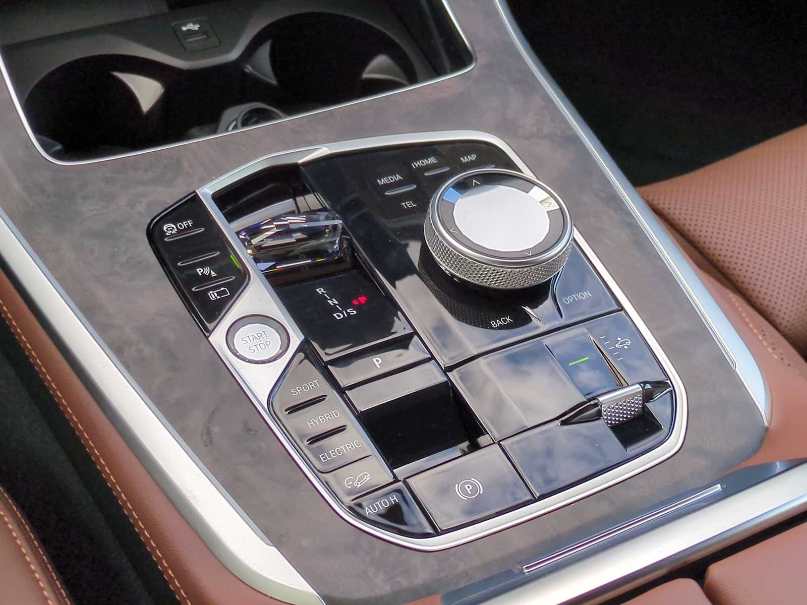 Thumbnail: 2026 BMW X5 - 34