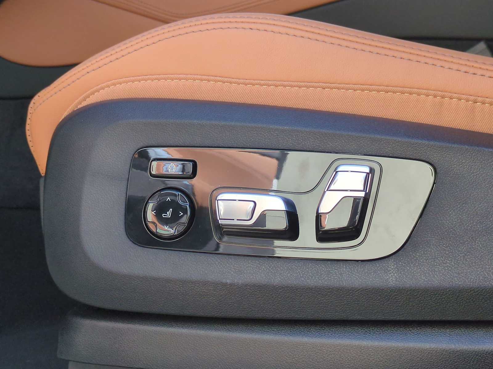 Thumbnail: 2026 BMW X6 - 17