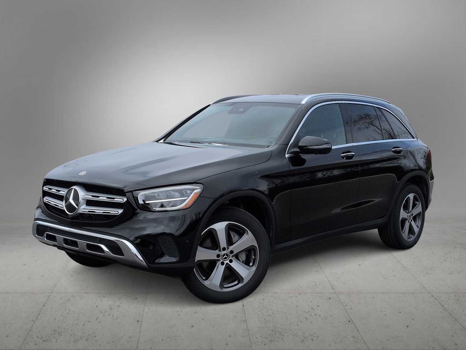 Thumbnail: 2022 Mercedes-Benz GLC - 1