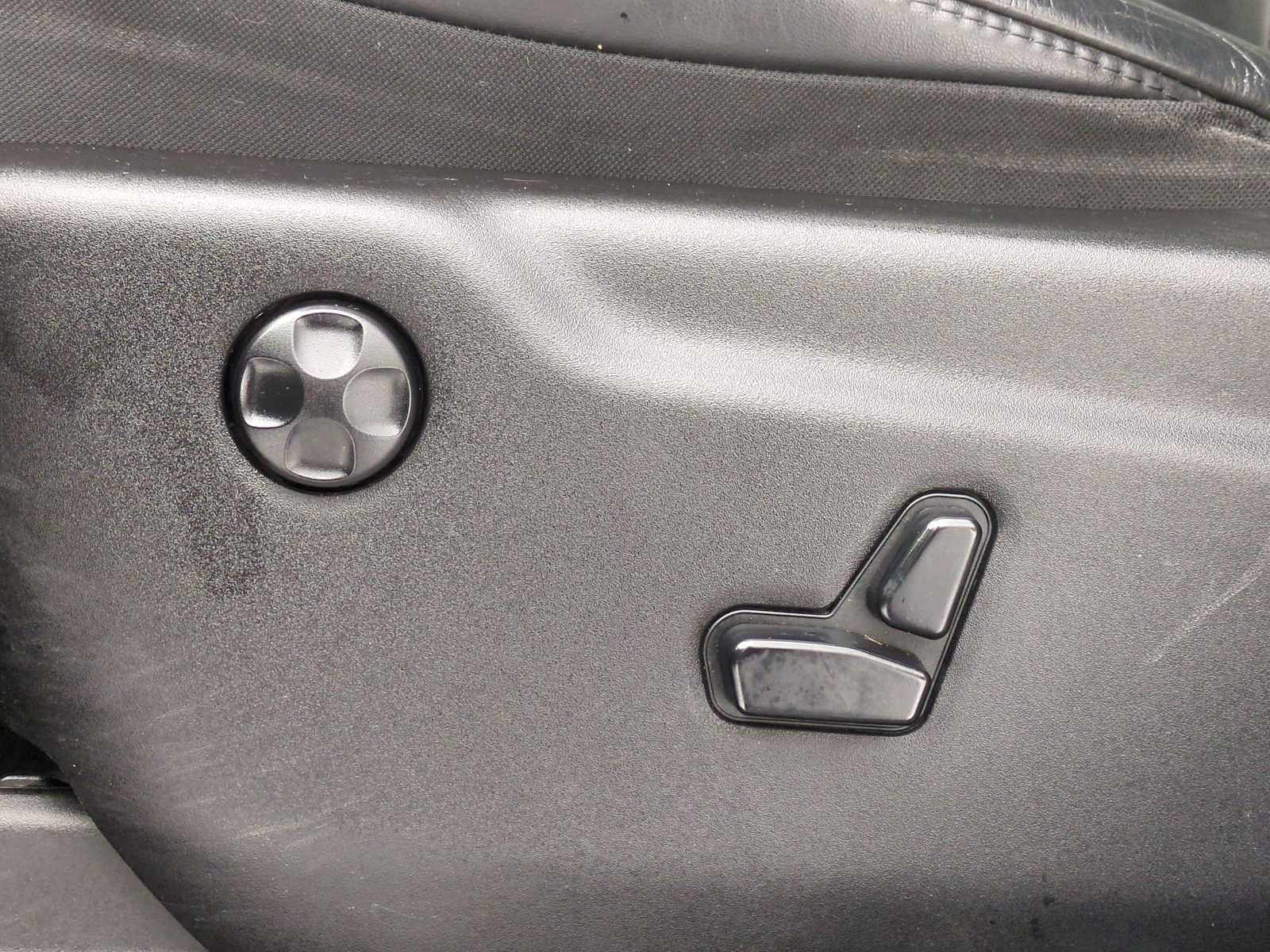 Thumbnail: 2014 Dodge Durango - 17