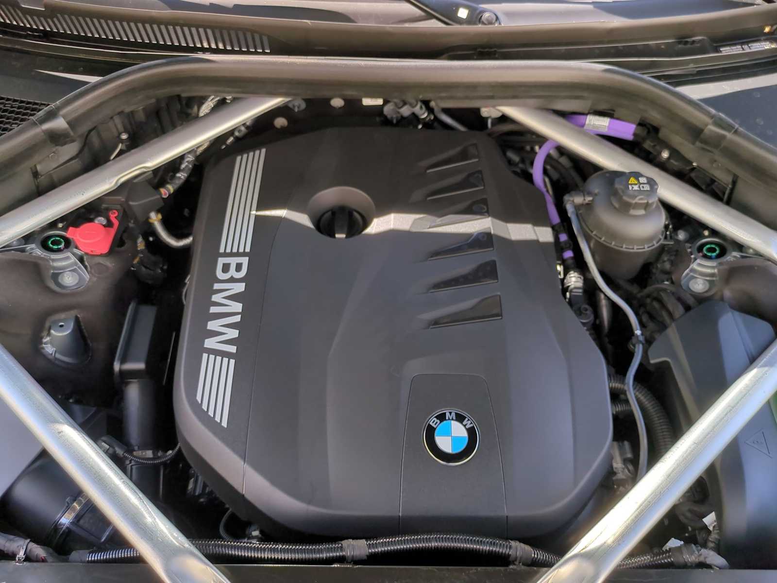 Thumbnail: 2026 BMW X7 - 15