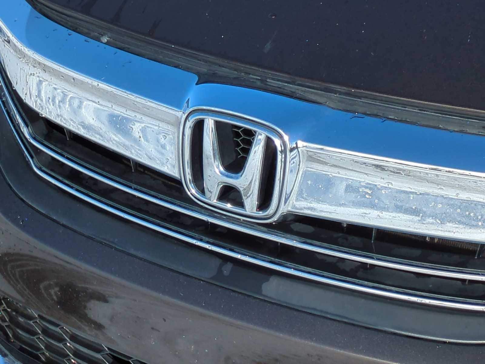 Thumbnail: 2017 Honda Accord - 12