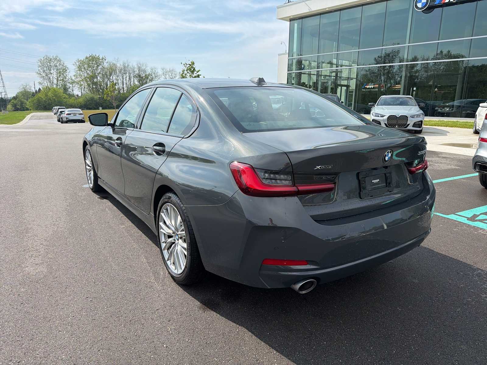 Thumbnail: 2023 BMW 3 Series - 7