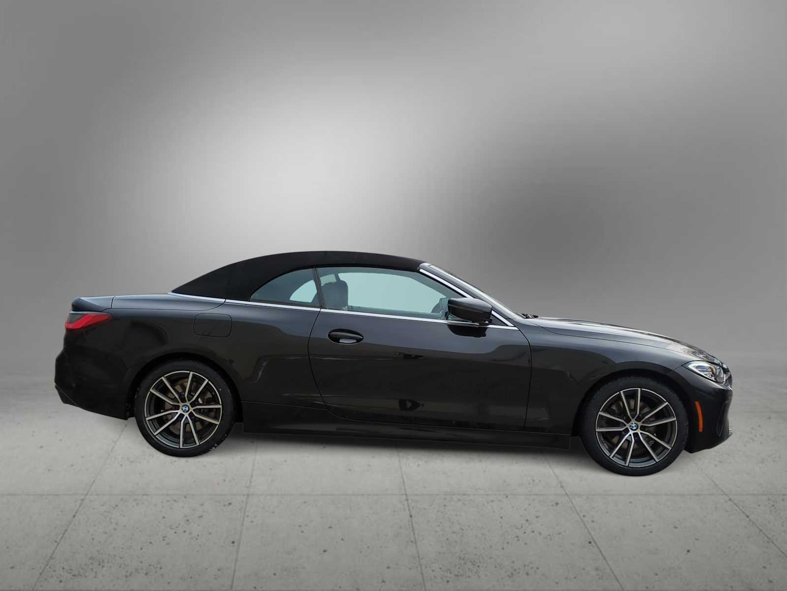 Thumbnail: 2023 BMW 4 Series - 9