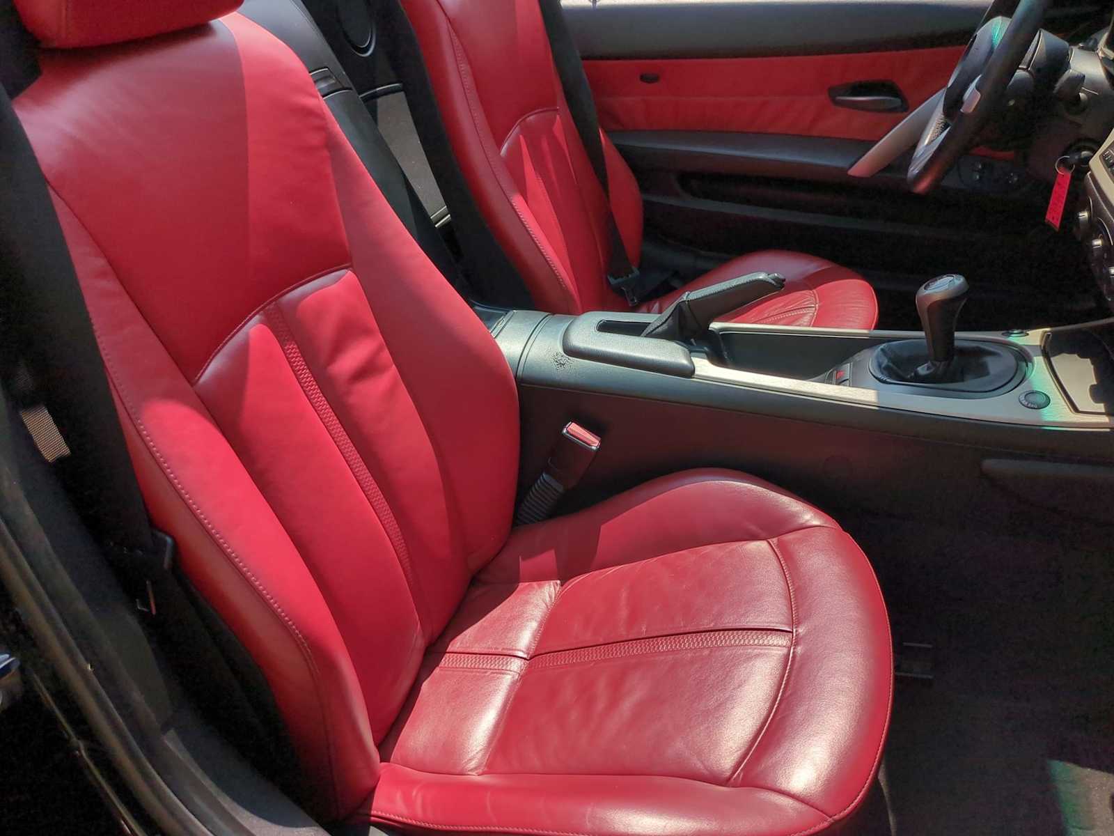 Thumbnail: 2005 BMW Z4 - 21