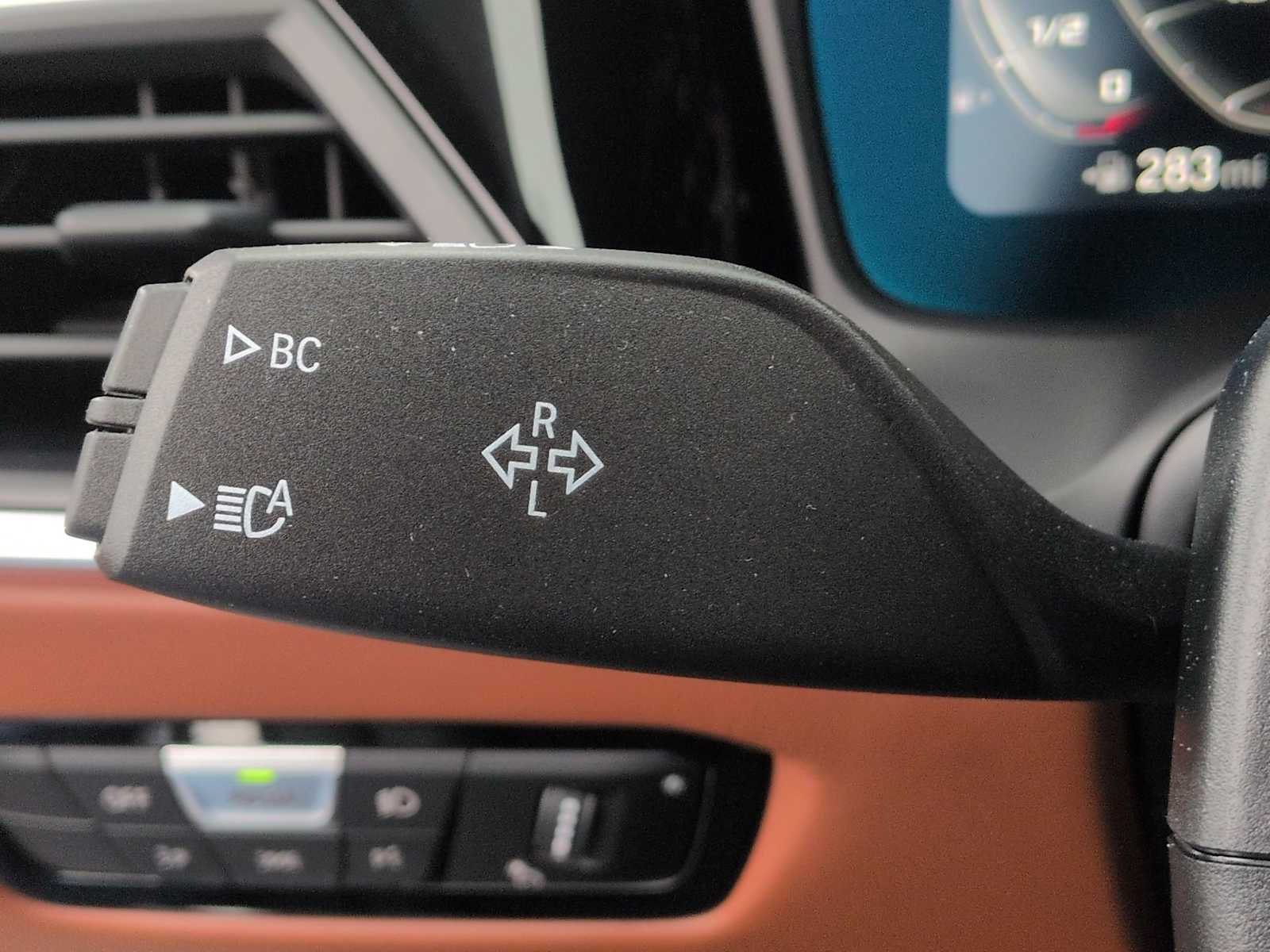 Thumbnail: 2023 BMW M4 - 30