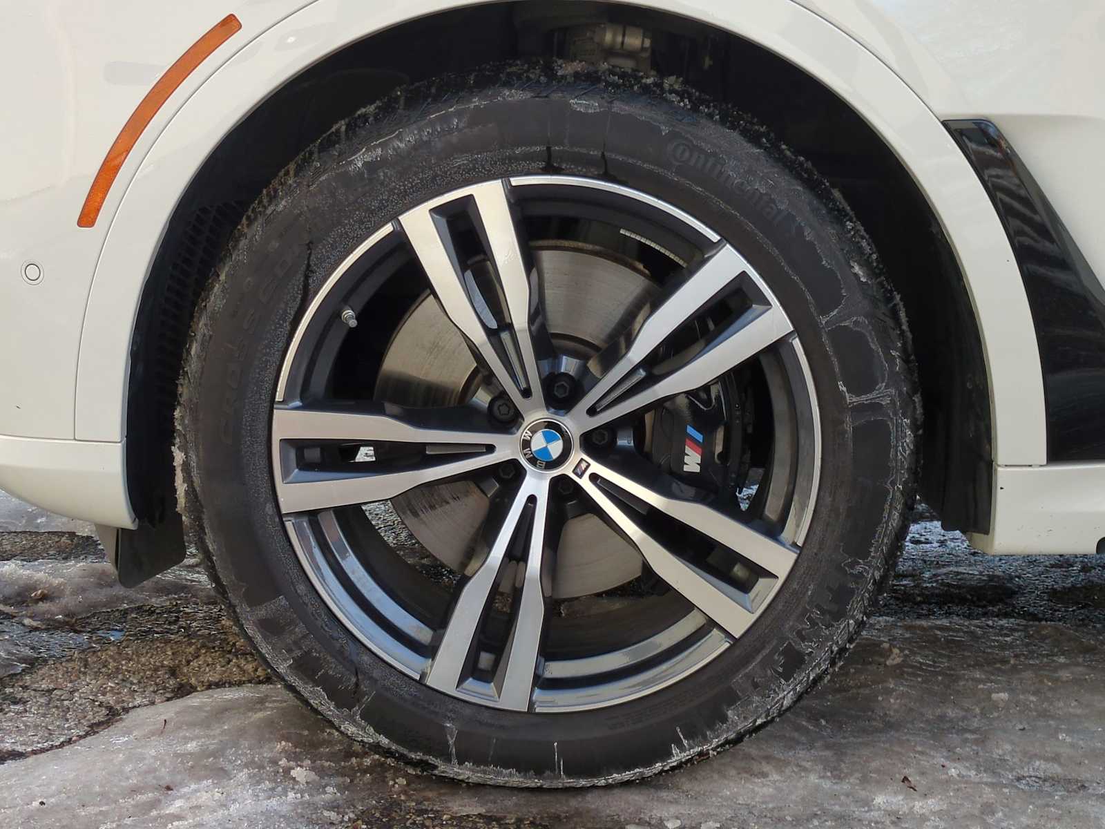 Thumbnail: 2025 BMW X7 - 14