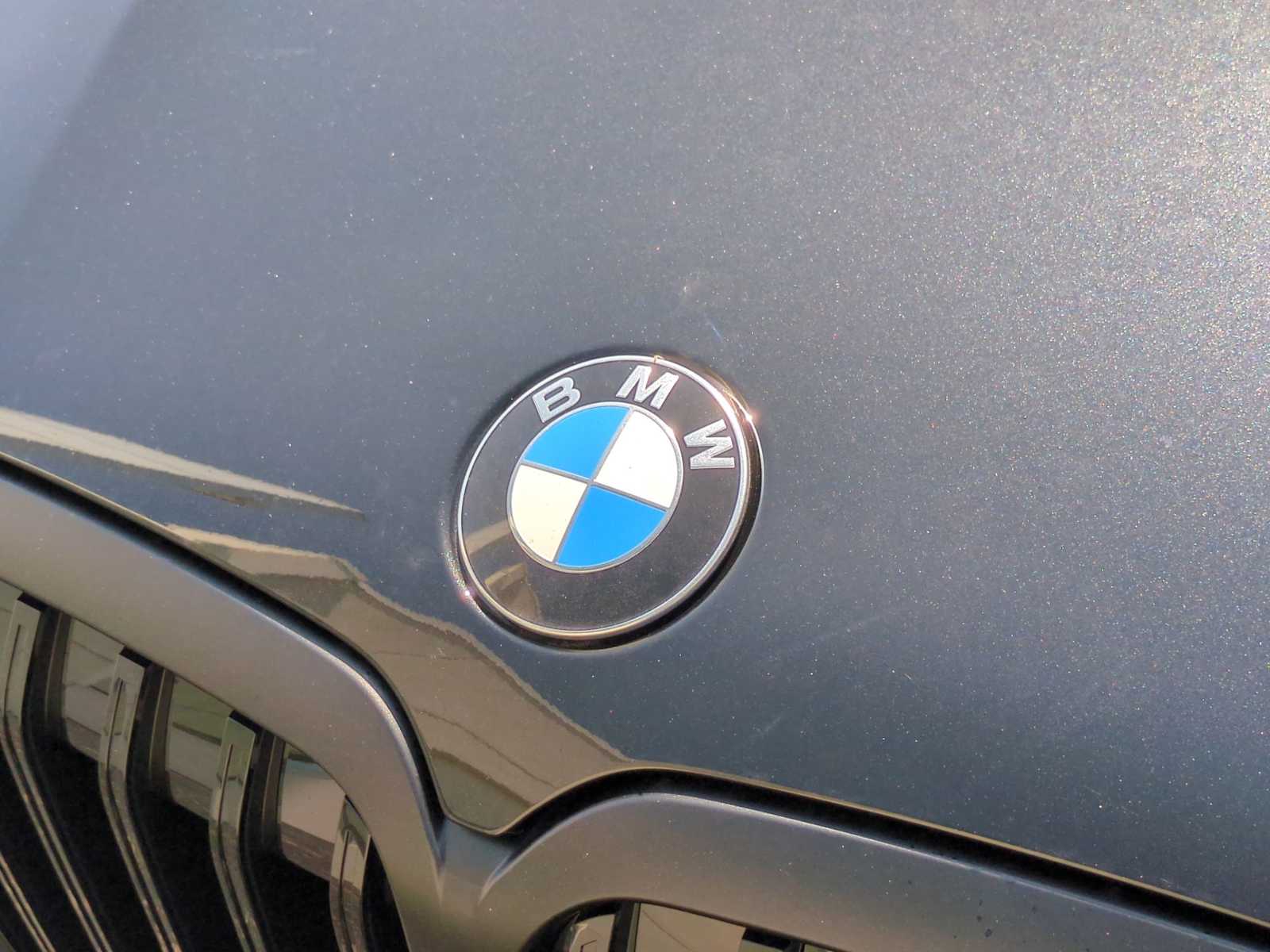 Thumbnail: 2026 BMW X7 - 12