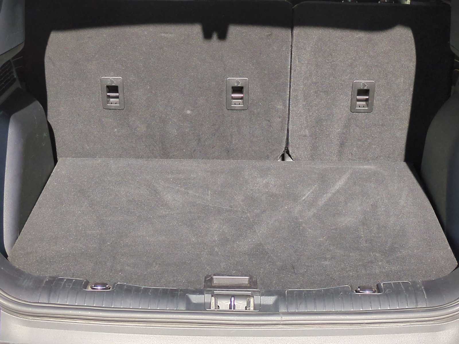 Thumbnail: 2022 Ford Escape - 36