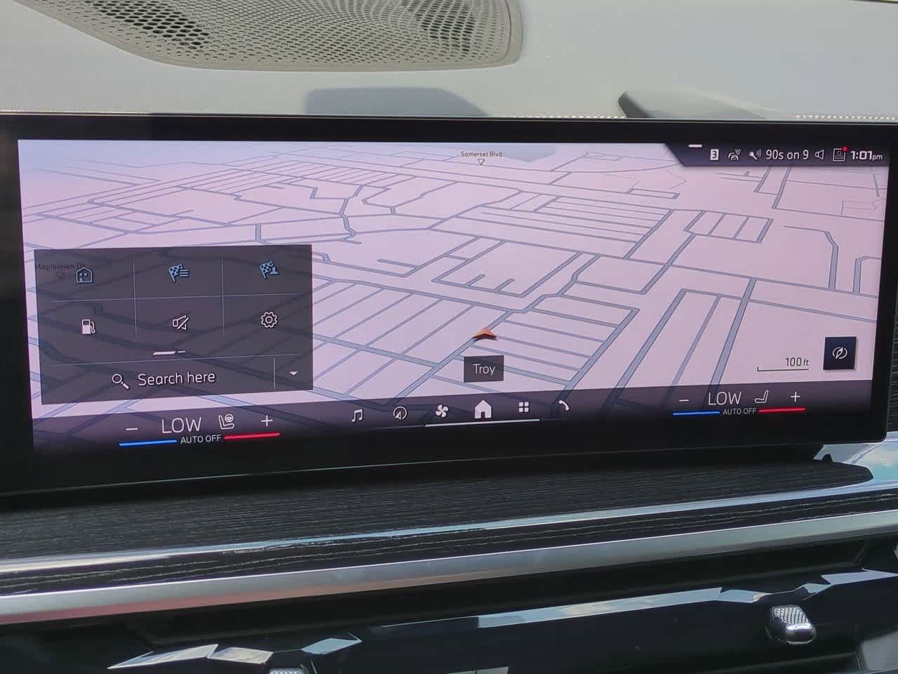 Thumbnail: 2025 BMW X7 - 29