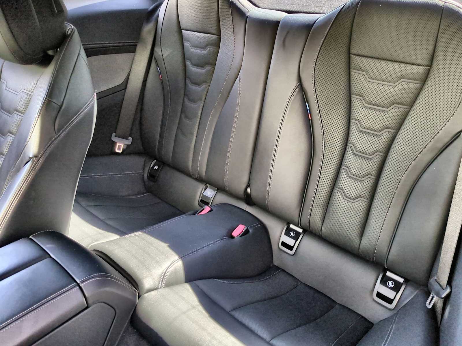 Thumbnail: 2023 BMW 8 Series - 18