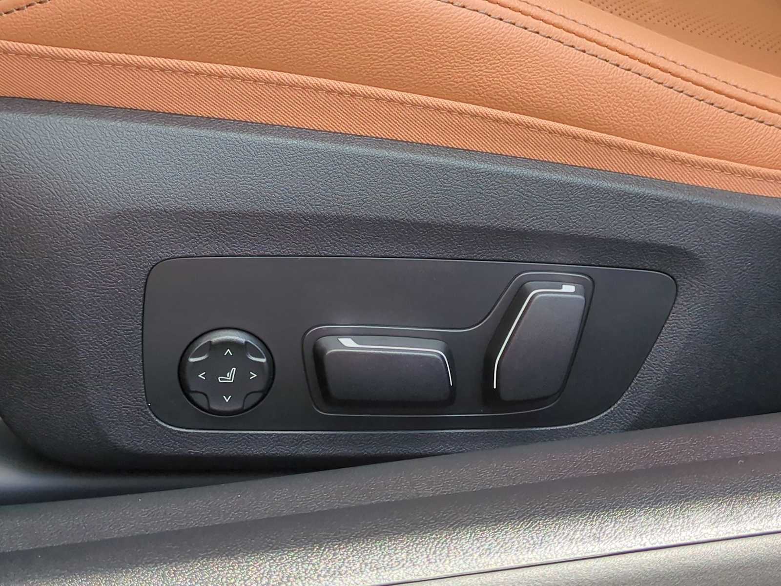 Thumbnail: 2026 BMW 4 Series - 18