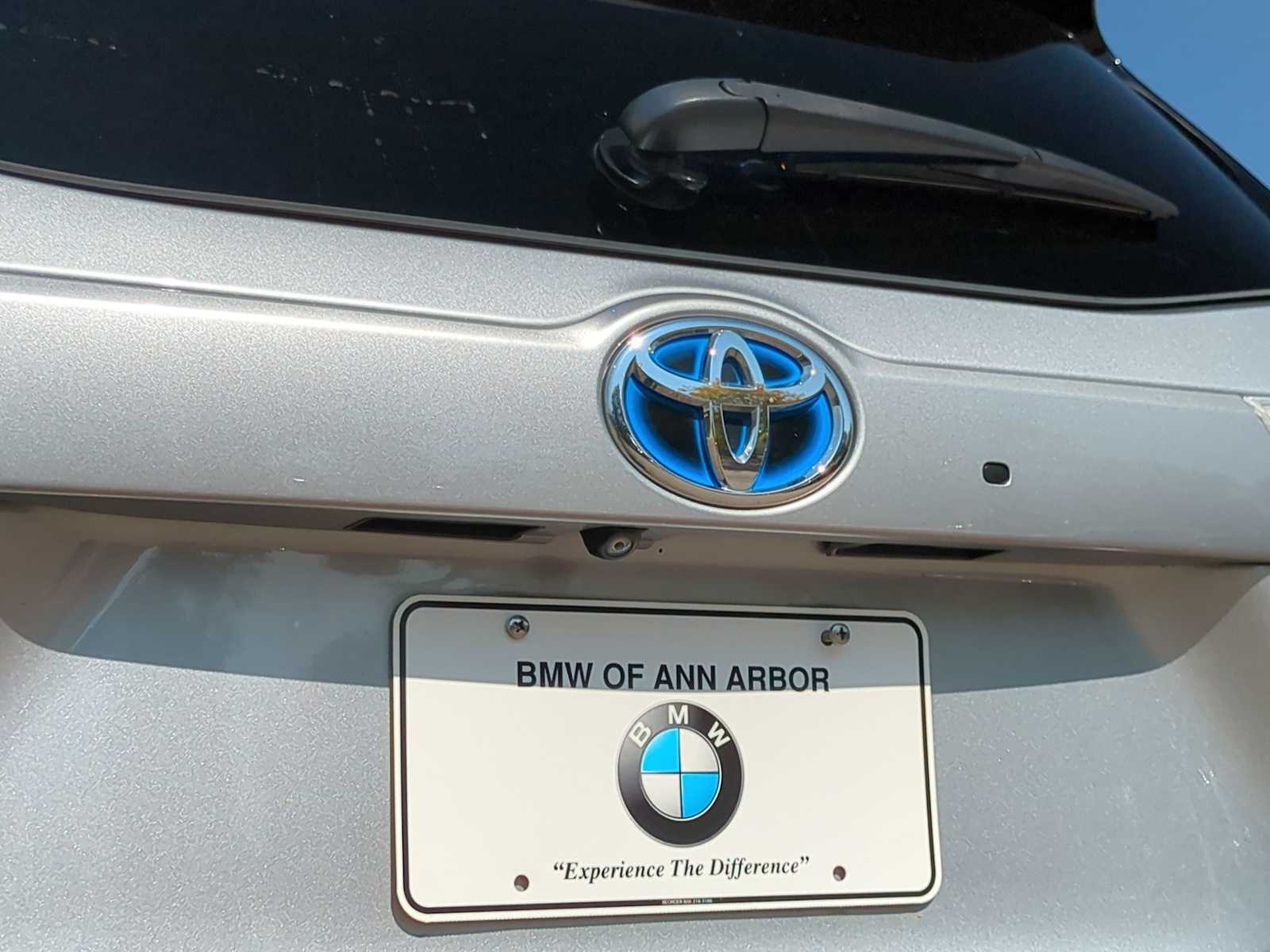 Thumbnail: 2016 Toyota Highlander - 12