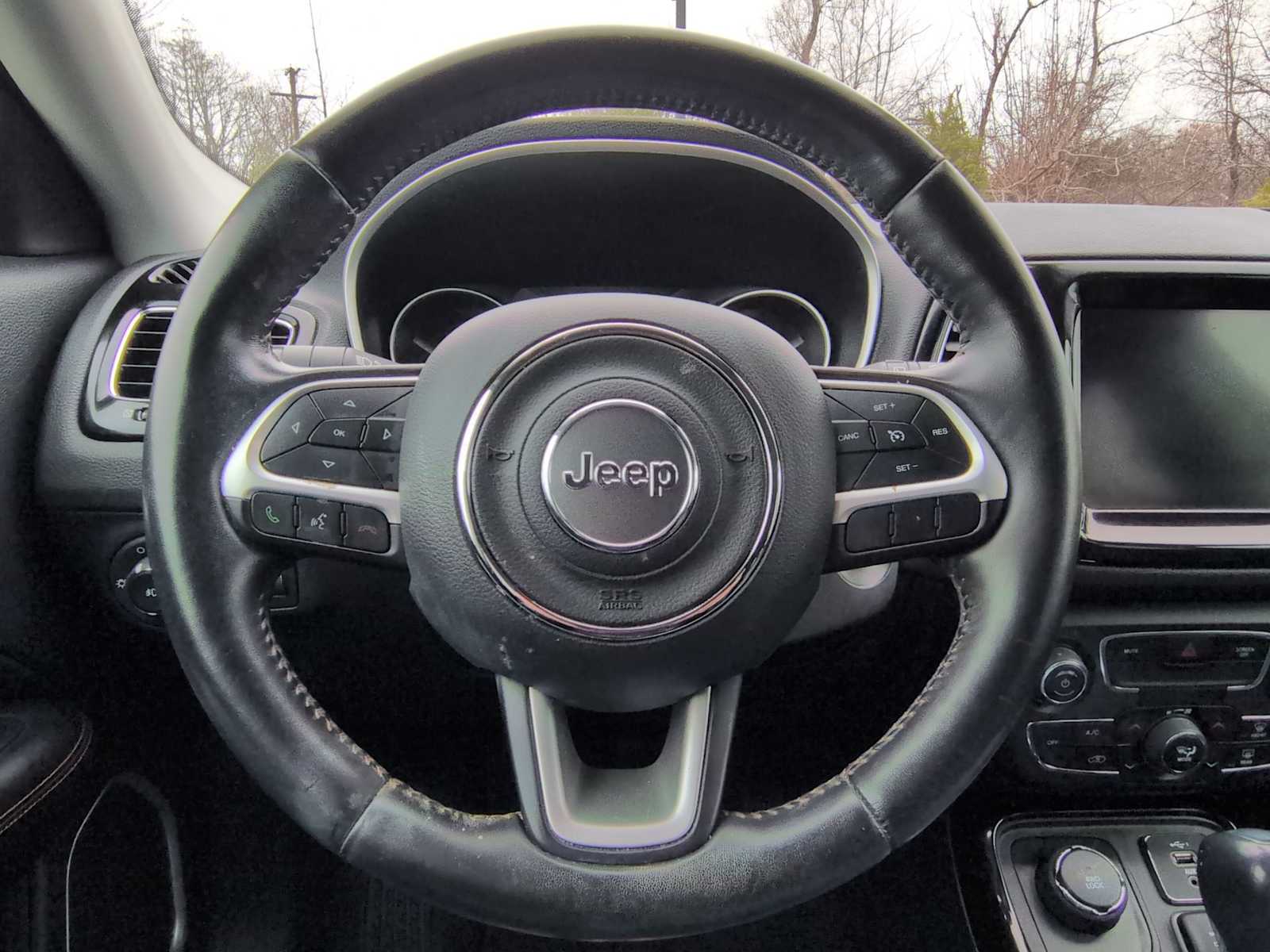 Thumbnail: 2020 Jeep Compass - 23