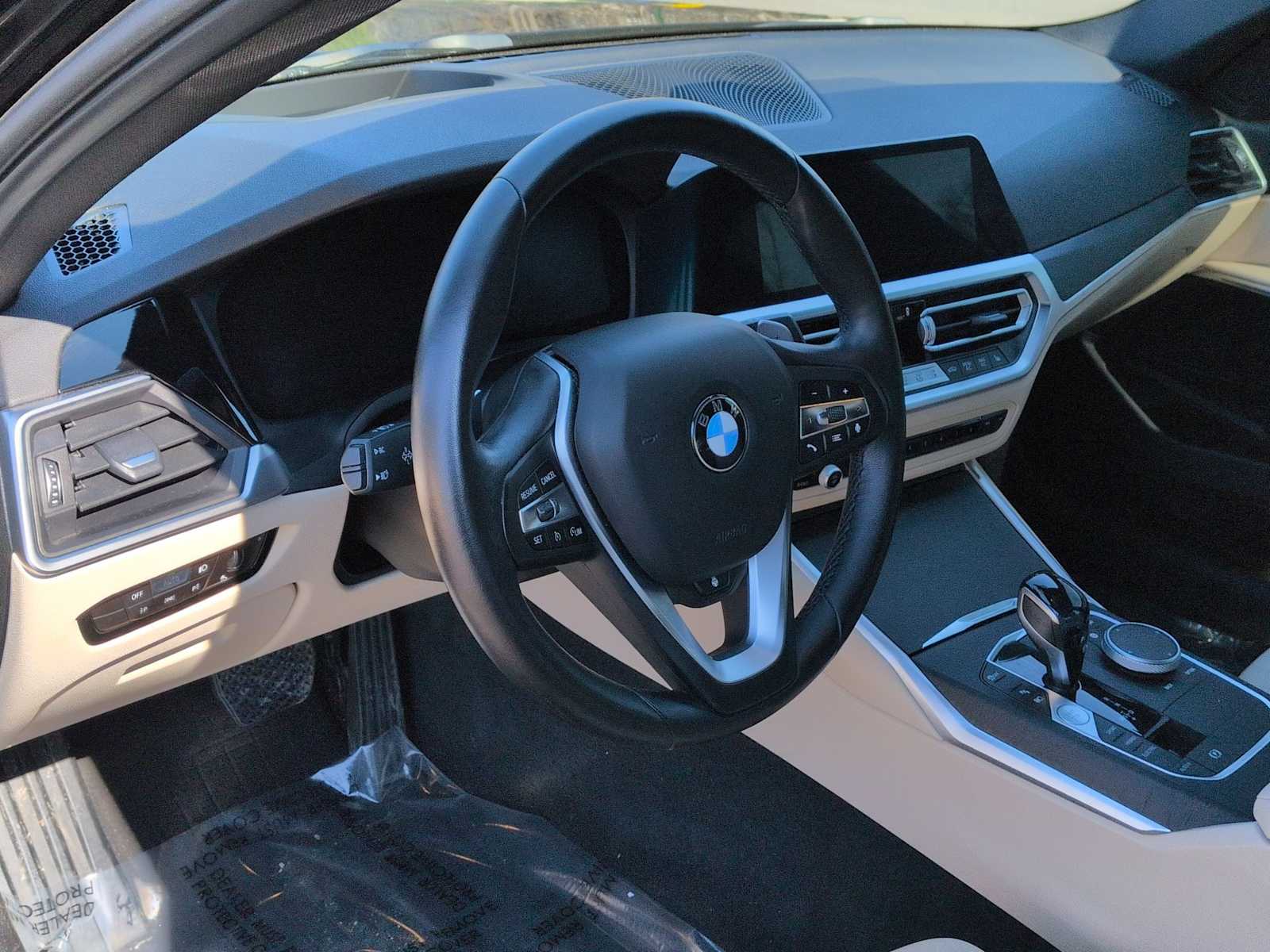 Thumbnail: 2021 BMW 3 Series - 10