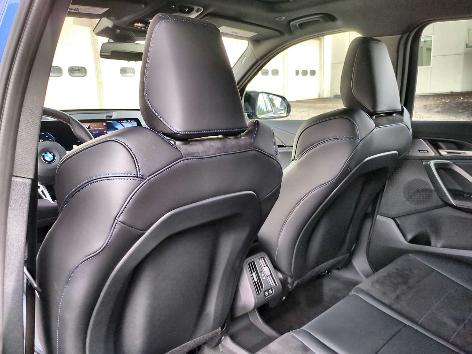 Thumbnail: 2025 BMW X1 - 18