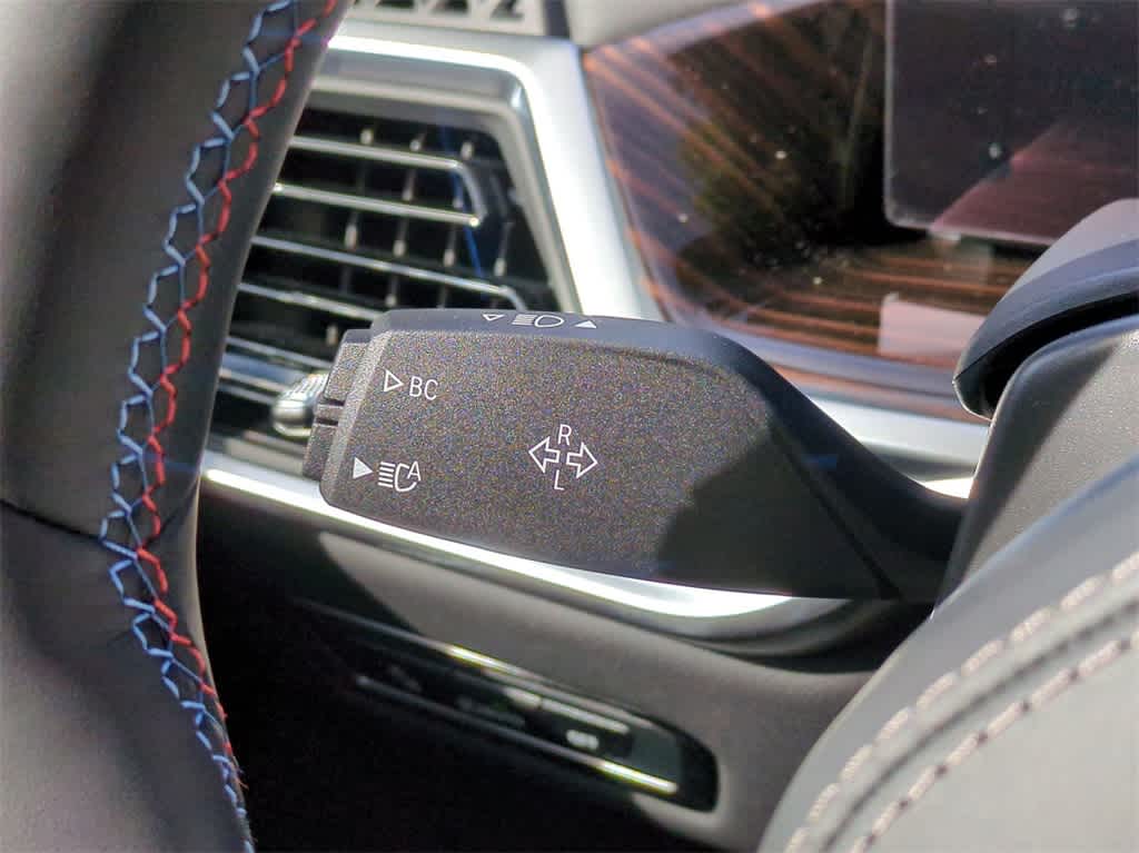 Thumbnail: 2025 BMW X7 - 29