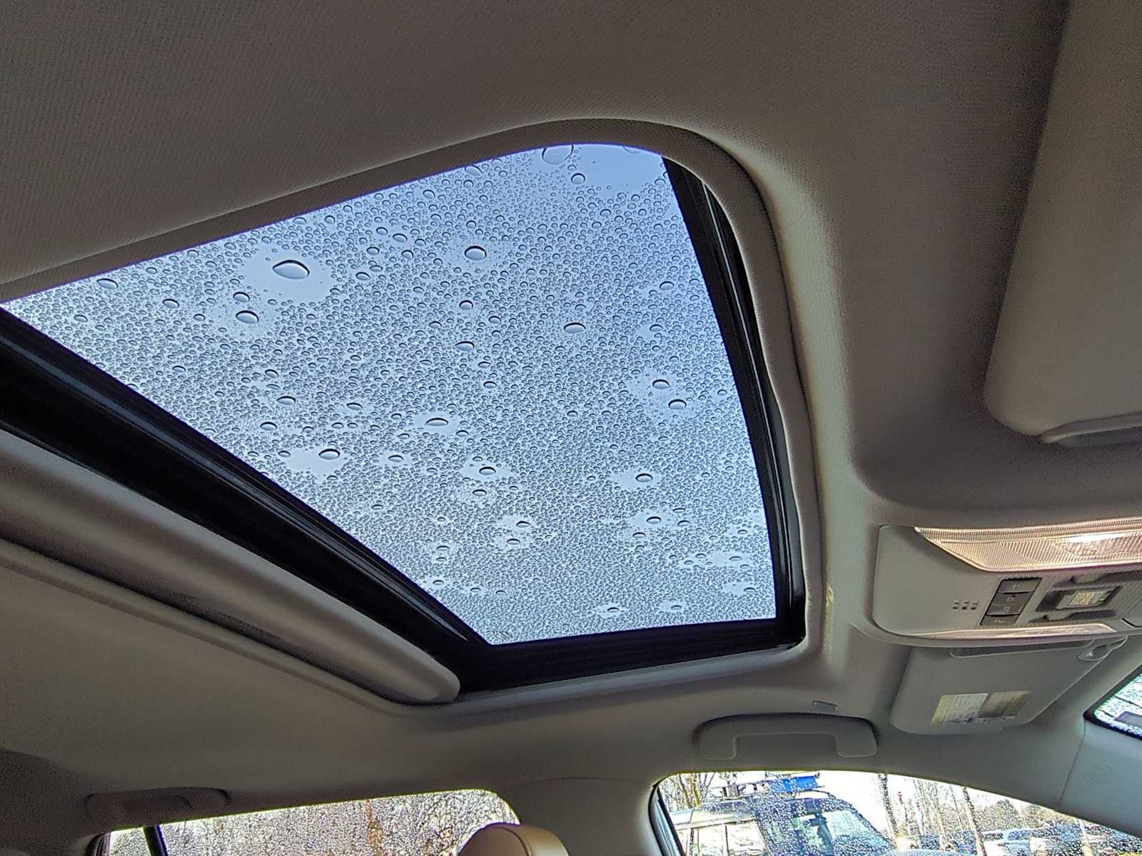 Thumbnail: 2023 Toyota RAV4 - 23