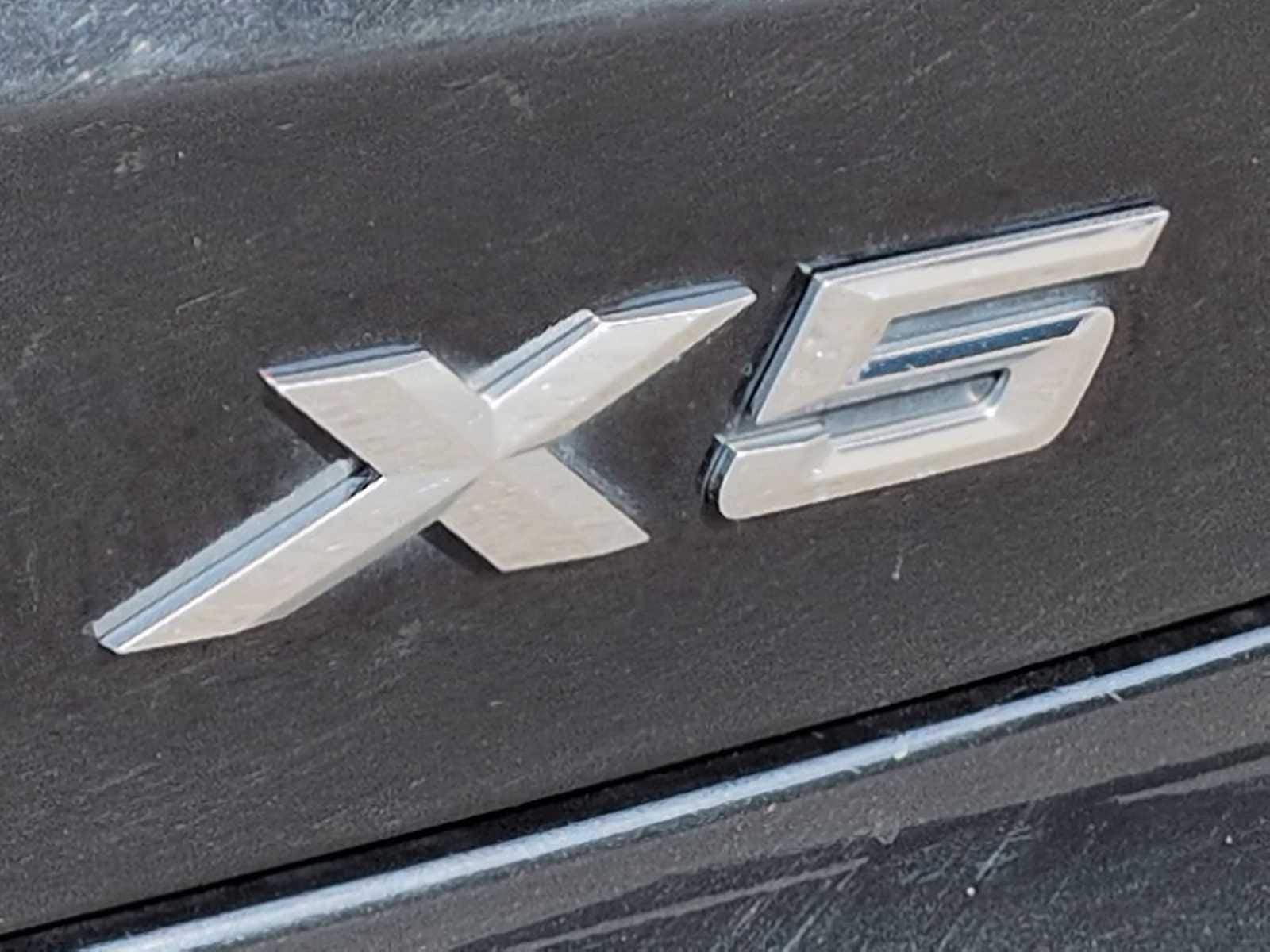 Thumbnail: 2021 BMW X5 - 13