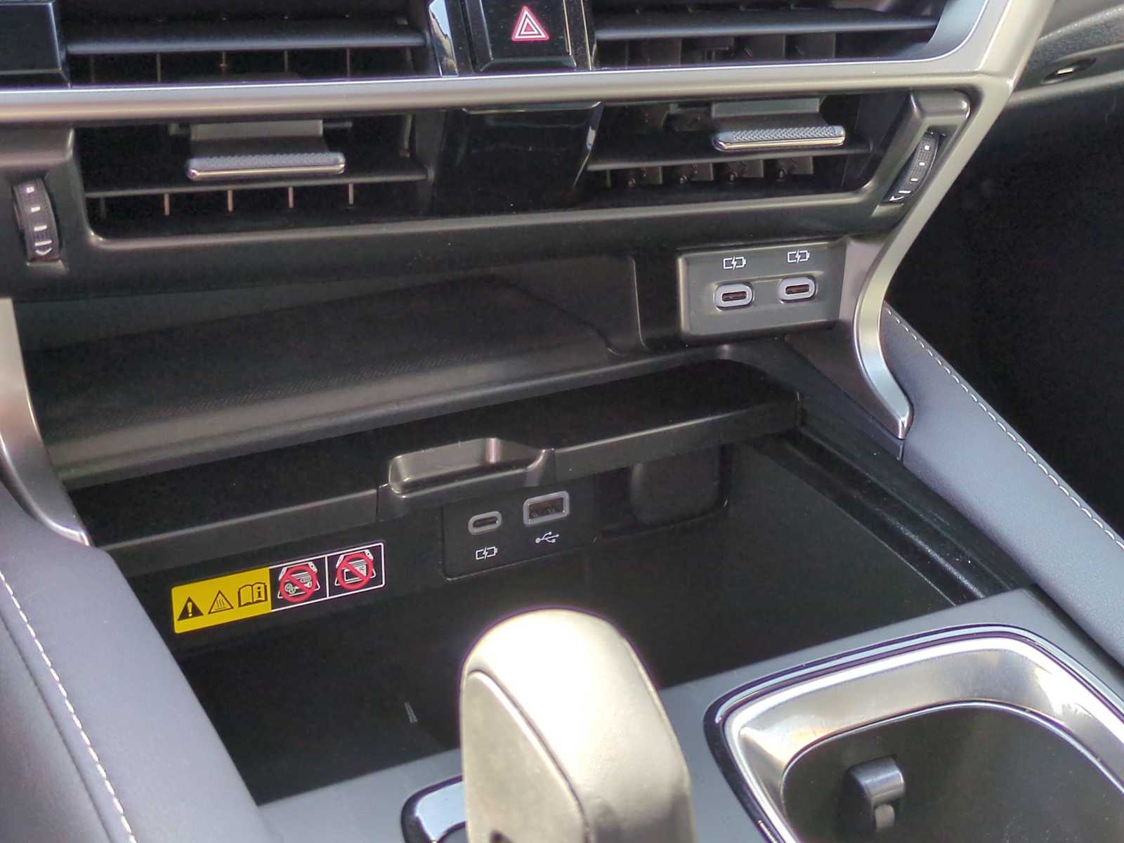 Thumbnail: 2023 Lexus RX - 32