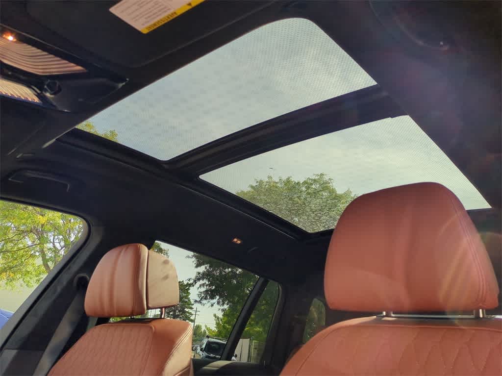 Thumbnail: 2025 BMW X7 - 20