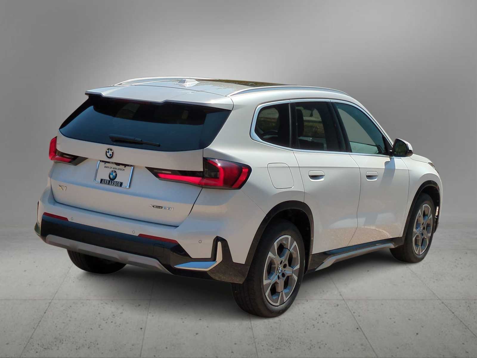 Thumbnail: 2026 BMW X1 - 8