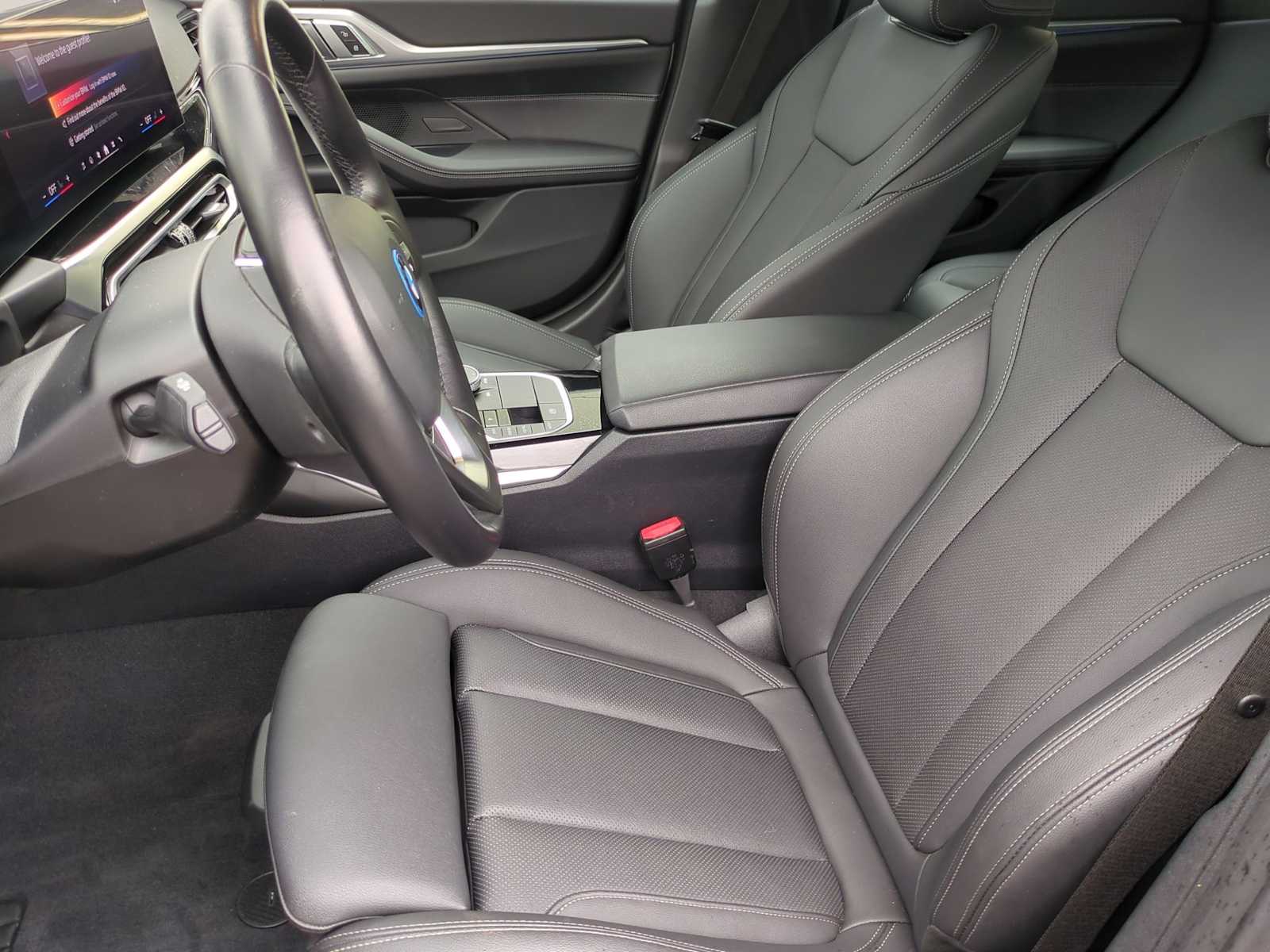 Thumbnail: 2024 BMW i4 - 17