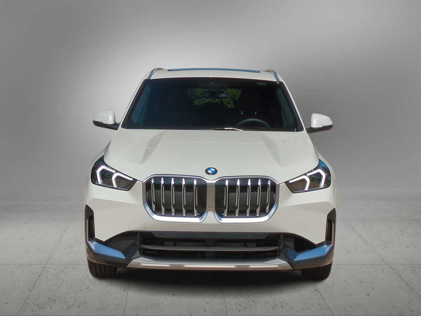 Thumbnail: 2026 BMW X1 - 3