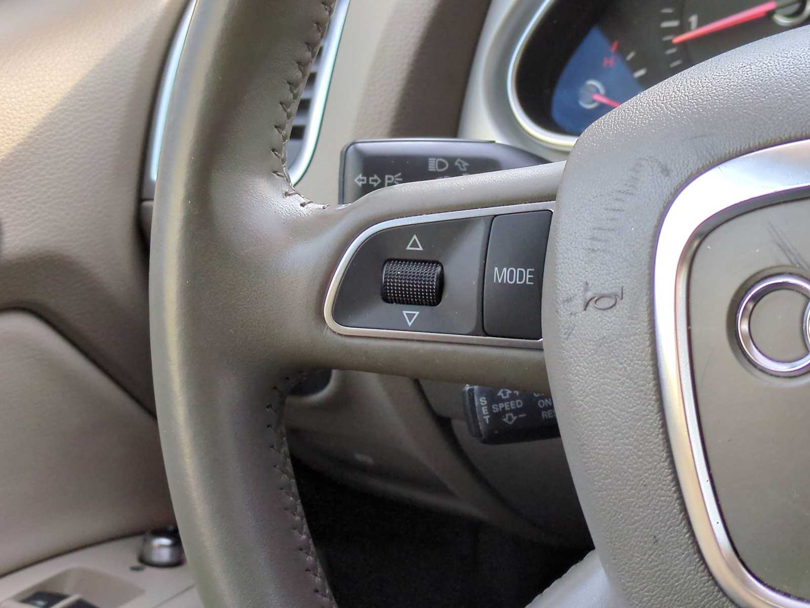 Thumbnail: 2011 Audi Q7 - 25