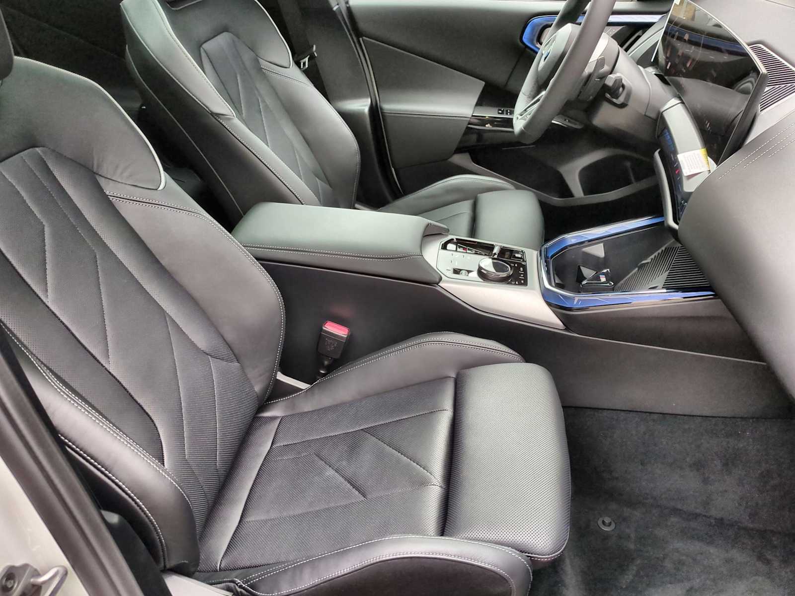 Thumbnail: 2026 BMW X3 - 23