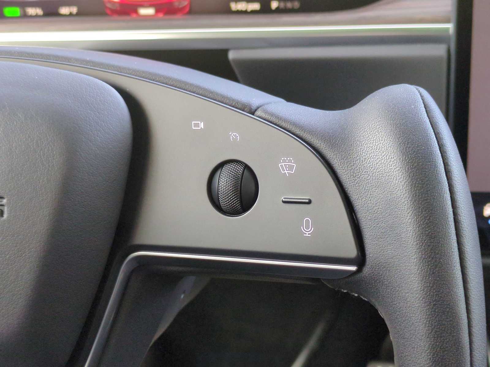 Thumbnail: 2022 Tesla Model X - 26