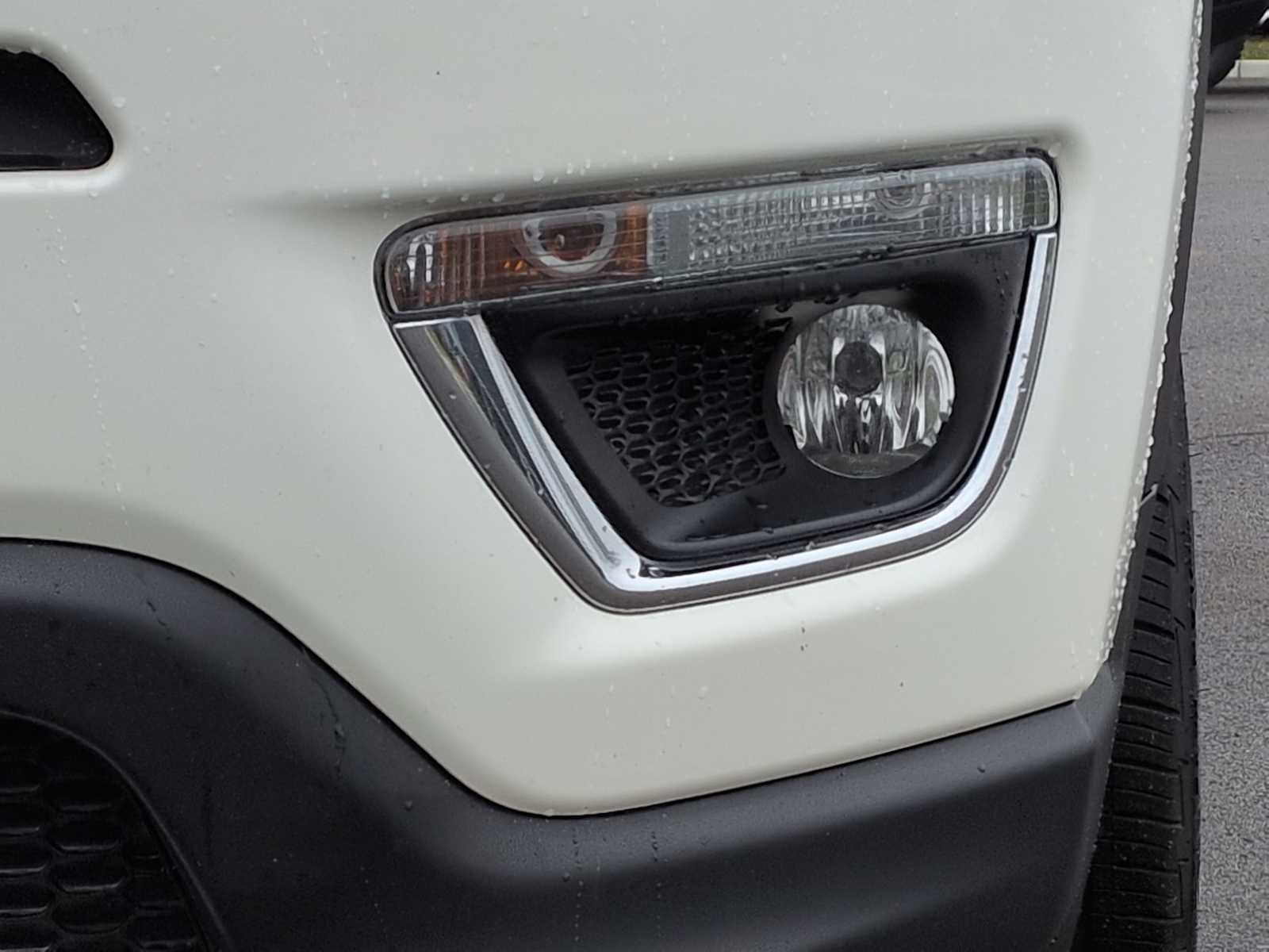 Thumbnail: 2020 Jeep Compass - 11