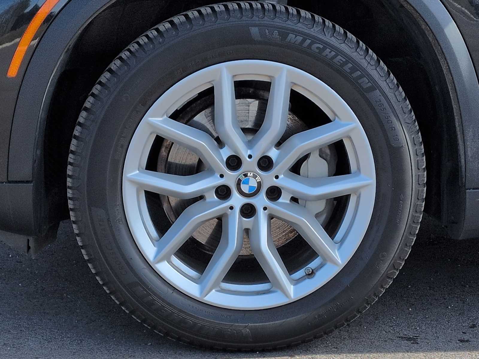 Thumbnail: 2021 BMW X5 - 14