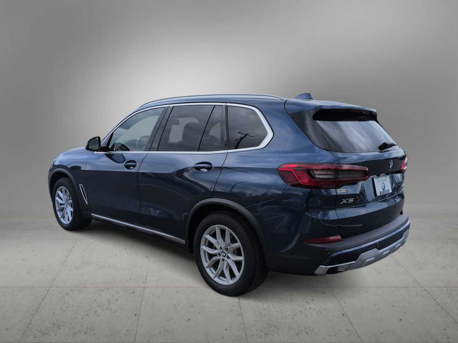 Thumbnail: 2019 BMW X5 - 6