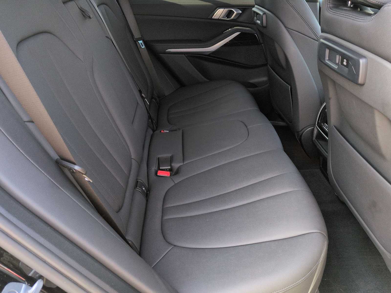 Thumbnail: 2021 BMW X5 - 22