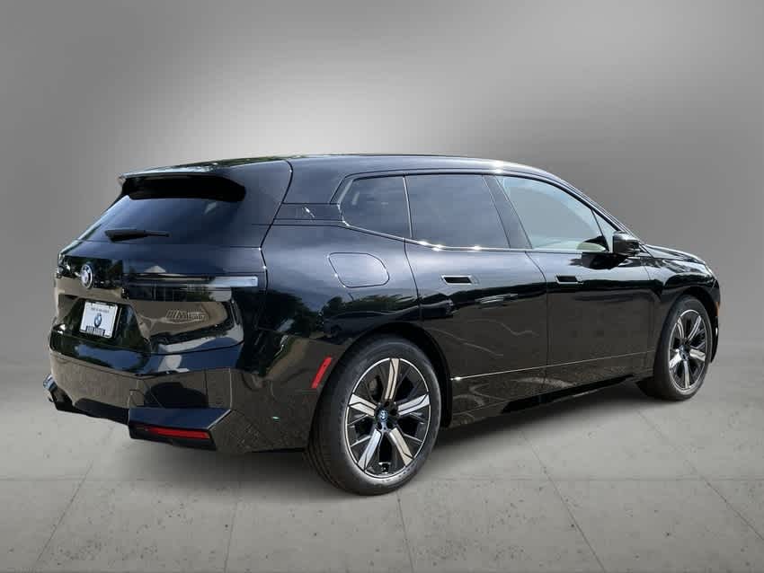 Thumbnail: 2025 BMW iX - 8