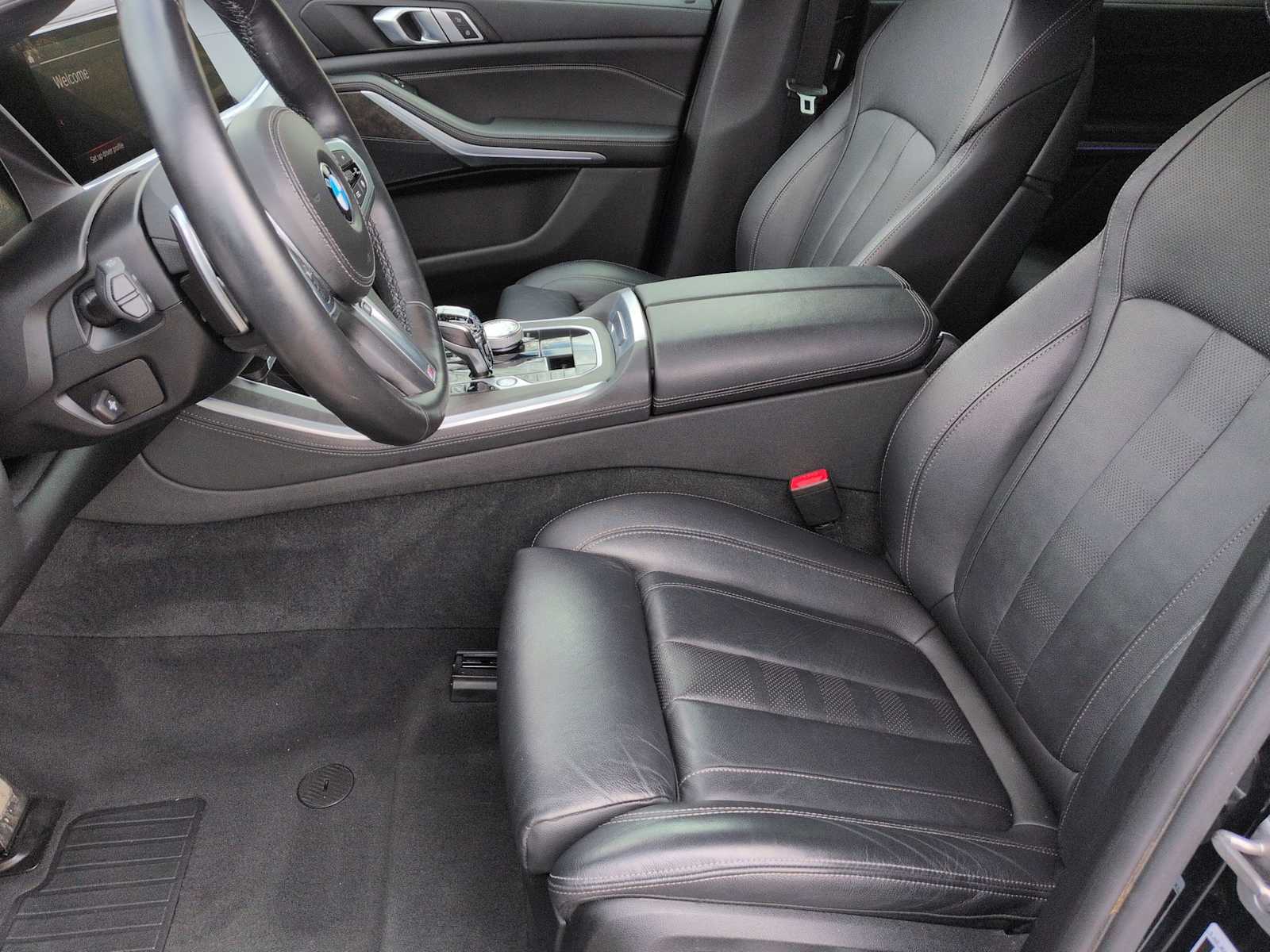 Thumbnail: 2022 BMW X5 - 15