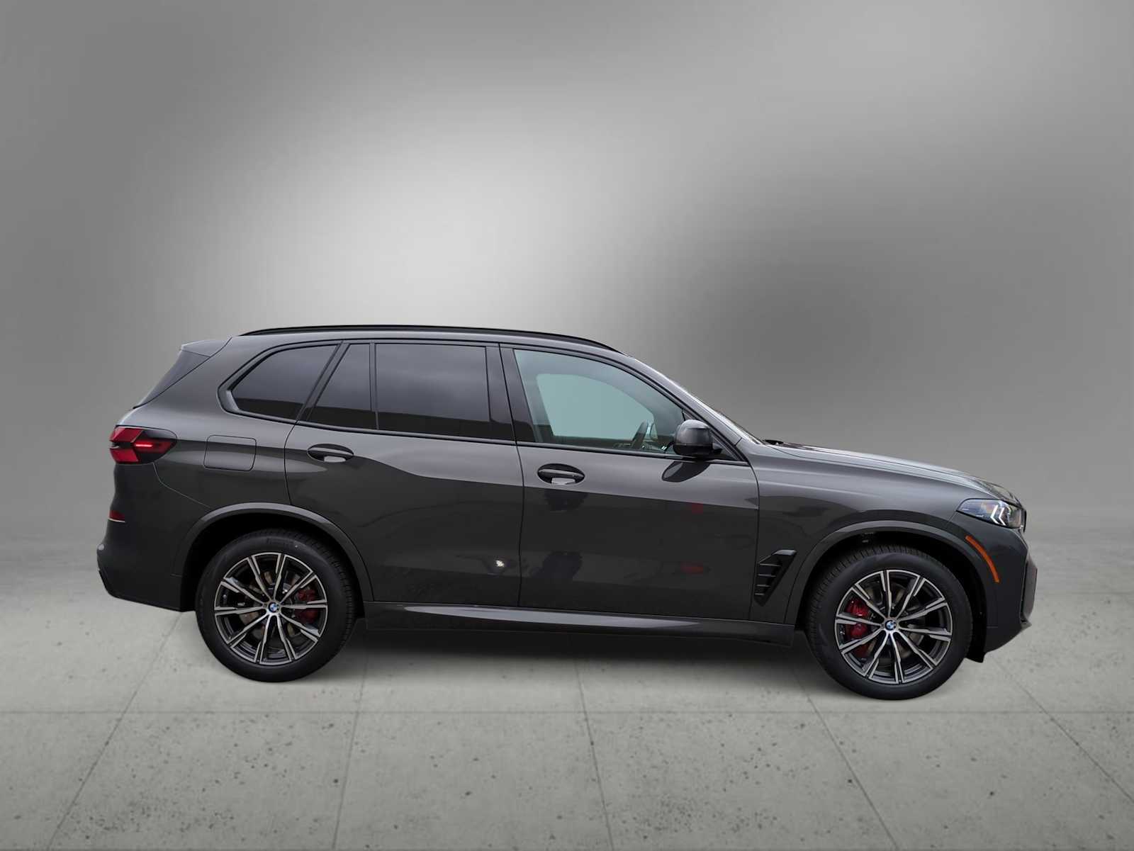 Thumbnail: 2026 BMW X5 - 9
