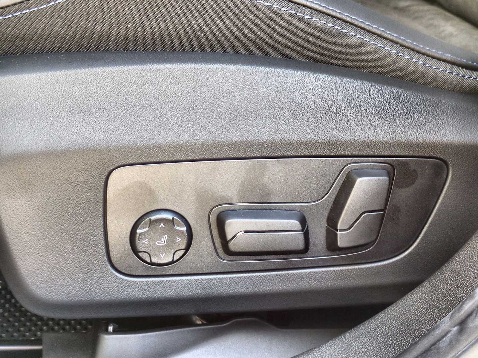 Thumbnail: 2026 BMW 2 Series - 17